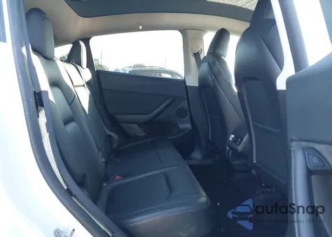 2022 Tesla Model Y Performance Dual Motor All-Wheel Drive from USA, damaged, VIN 7SAYGDEF0NF490034